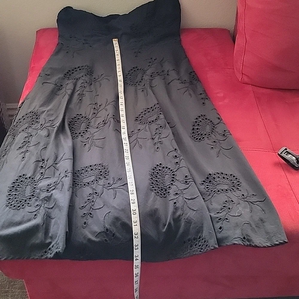 Bandolino Halter Black Flower Pattern Eyelet 100% cotton Dress size 12 - Picture 8 of 10